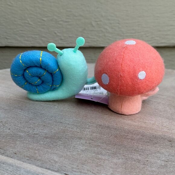 2024 Spritz Easter Figure Decor Mushroom & Snail Pairs Fabric Duo Tabletop New - Picture 6 of 8